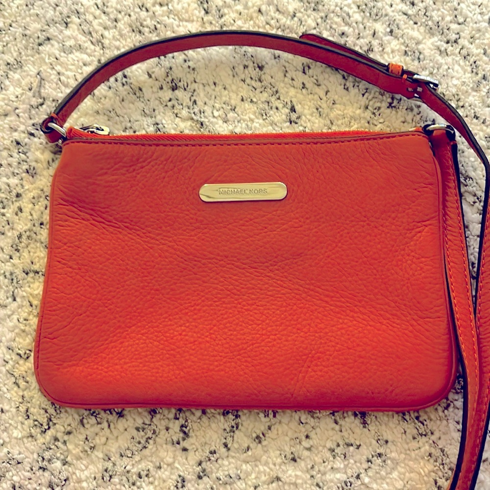 🧡Orange Michael Kors Cross Body Purse🧡